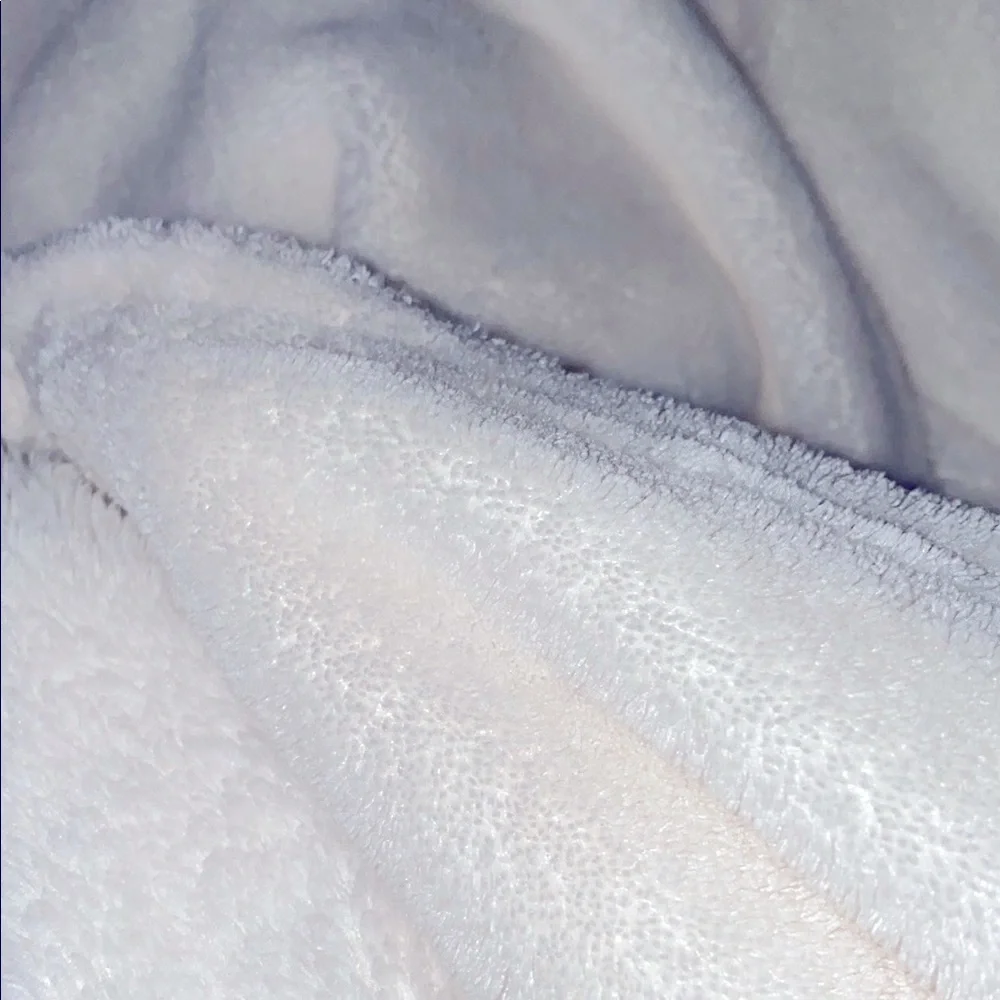 West‎ Point Home Soft Ivory White Blanket King